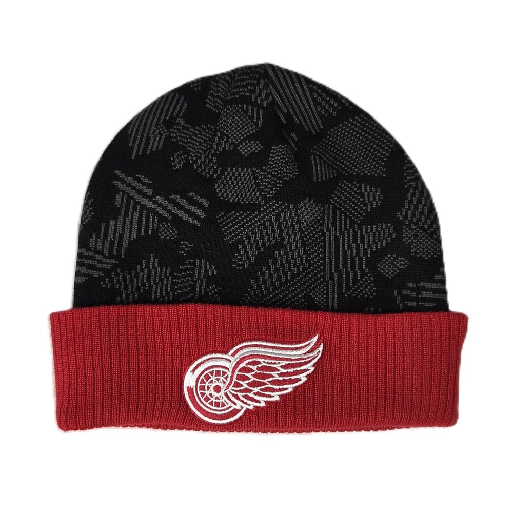 Detroit Red Wings NHL Fanatics Cuffed Beanie Hat Black Red Embroidered Logo OS